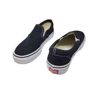 Vans Off The Wall Classic Slip On Canvas Skate Shoes Unisex Men 7 Women 8.5
